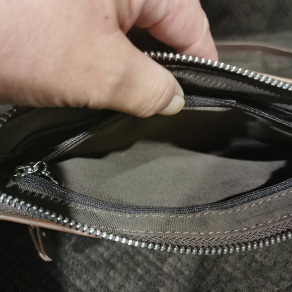 Brown/Silver Crossbody EUC #228 - Picture 7 of 9